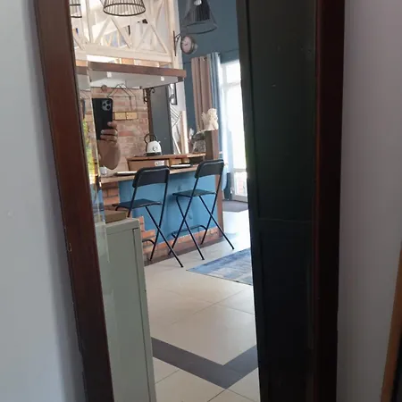 Sweet Hampton W Kacku Apartament